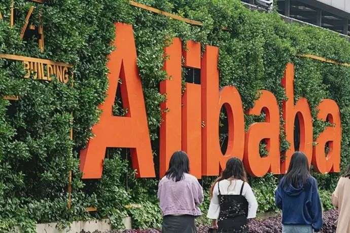 阿里女员工案反转！警方证自述失实！涉案男妻子：她主动吻我丈夫休闲区蓝鸢梦想 - Www.slyday.coM