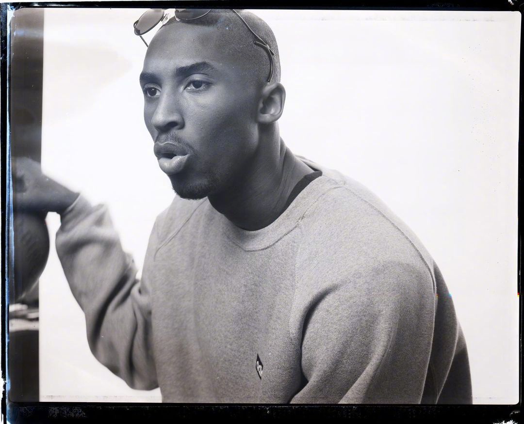 分享一组科比的早期写真