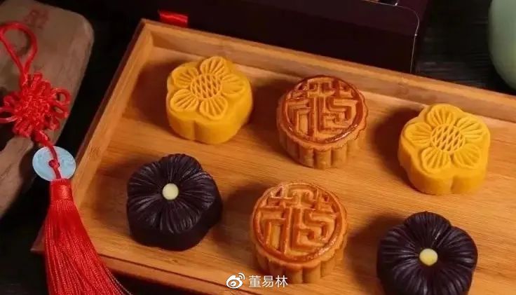 清朝人:五仁月饼,你是我的神!休闲区蓝鸢梦想 - Www.slyday.coM 清朝人:五仁月饼,你是我的神!休闲区蓝鸢梦想 - Www.slyday.coM