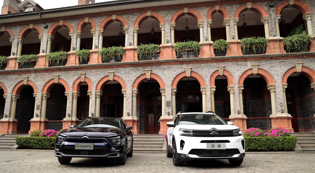 在"东方巴黎"探索中法文化, "从故宫到凡尔赛宫"车队驶进上海