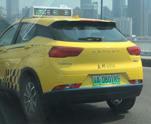 重庆出租车suv图片