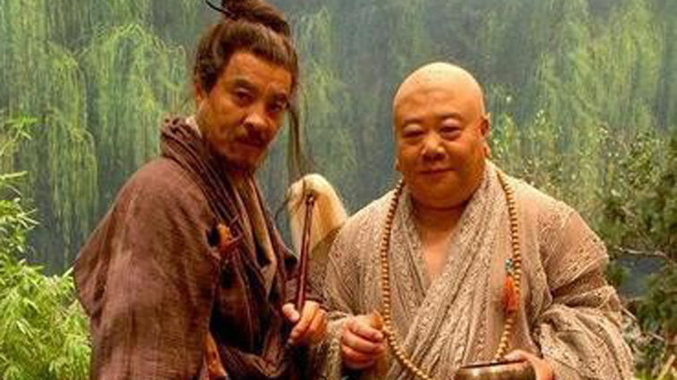 救宝玉生命的癞头和尚,为什么说他不是六祖惠能而是神秀的弟子?|神秀|惠能|宝玉_新浪新闻