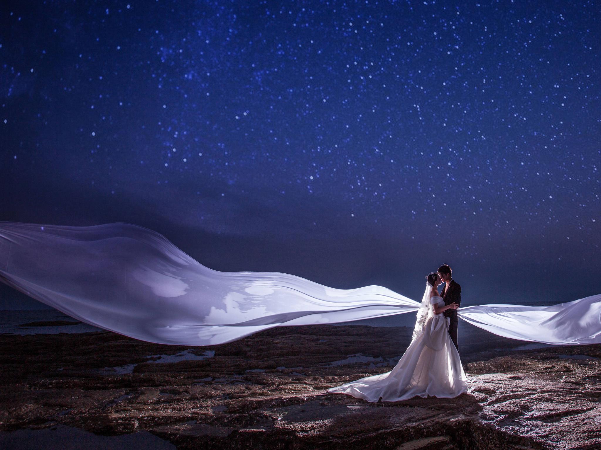 浪漫如电影三亚婚纱照夜景风格图片欣赏许你一场盛世烟花
