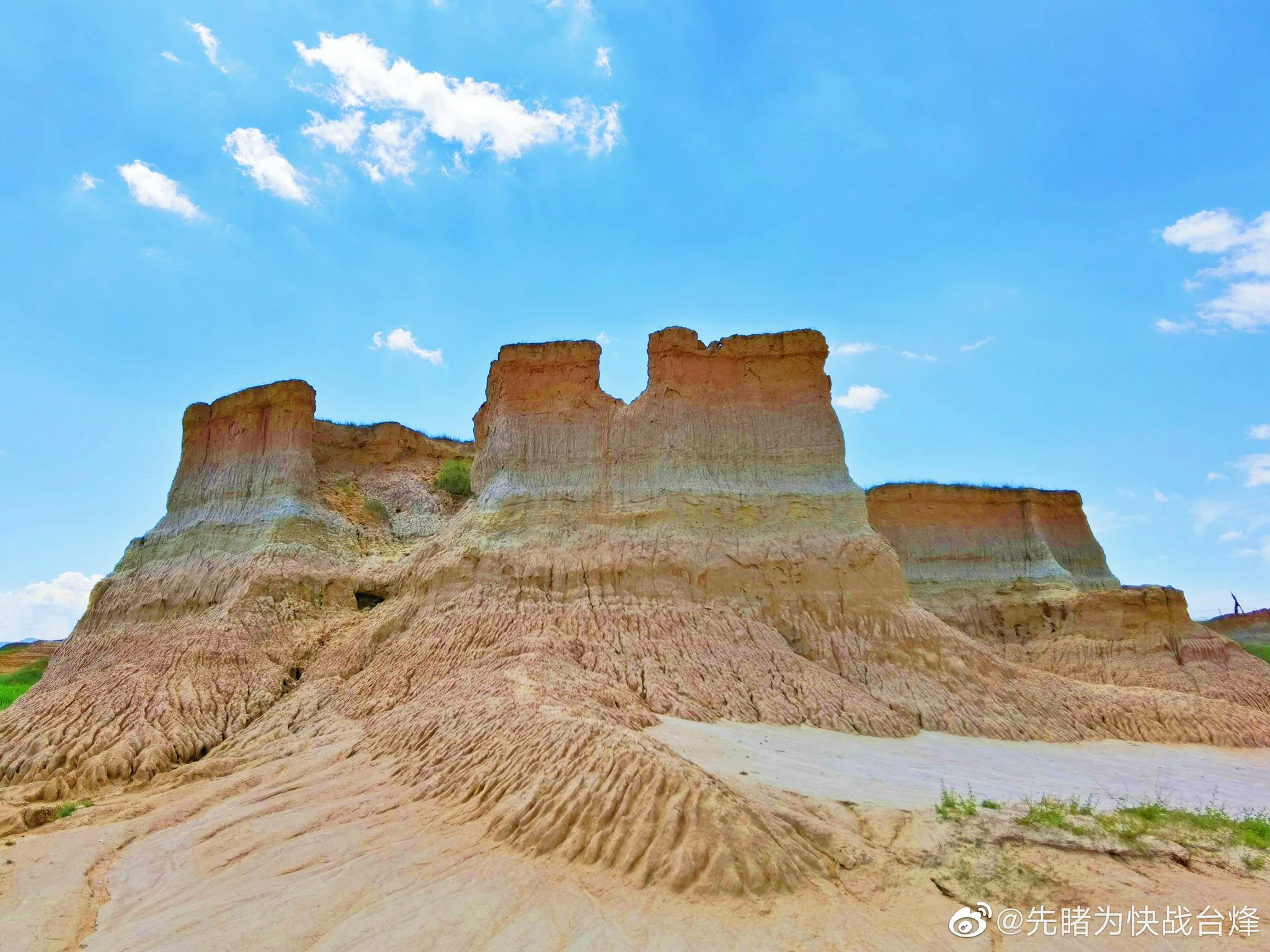 一片孤城万仞山_高清图集_新浪网