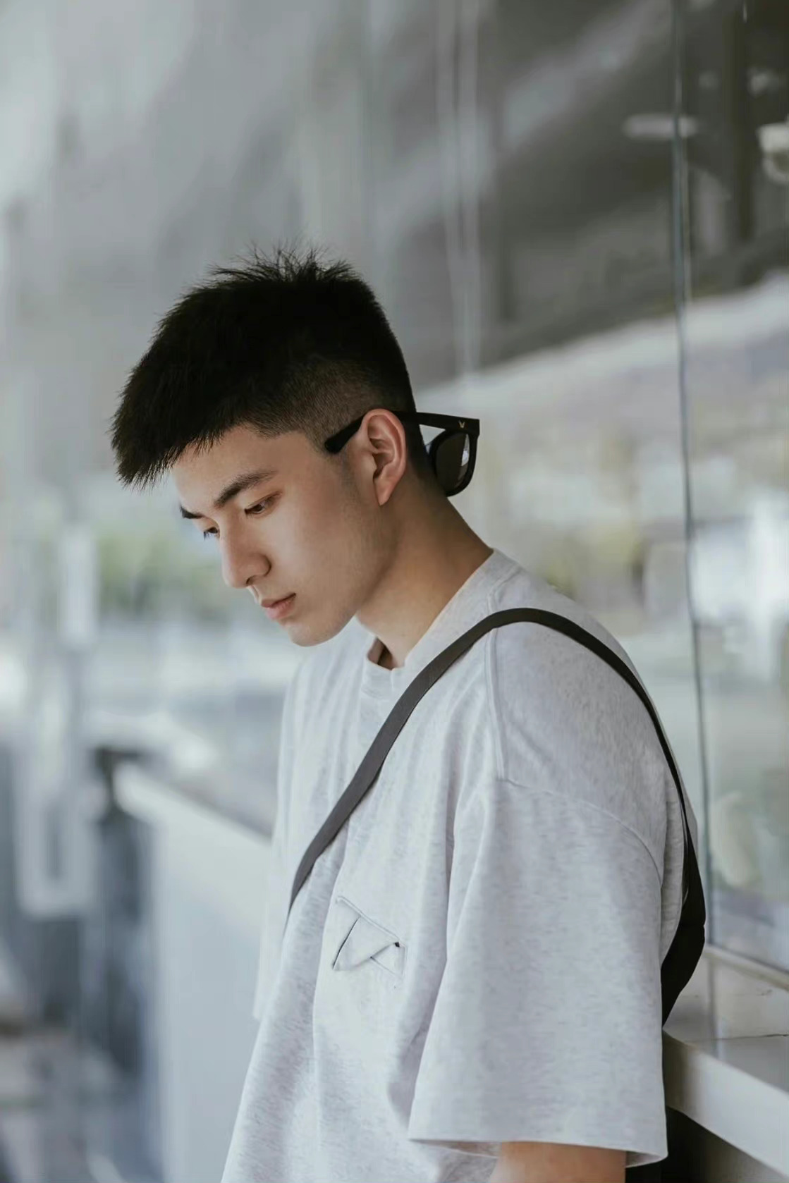 头发可以通过养变得浓密吗