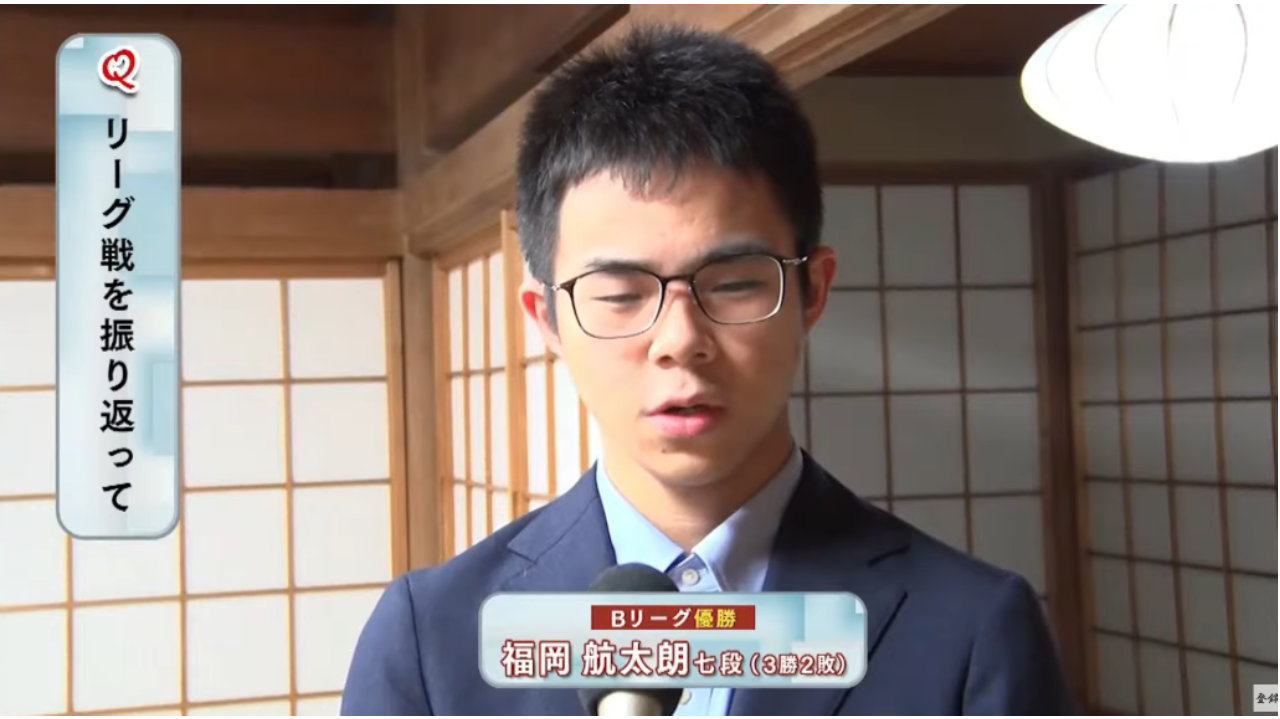 衔枚疾进的福冈航太朗 逆转井山裕太剑指本因坊挑战权|芝野虎丸|酒井佑规|围棋|日本|龙星战_新浪新闻