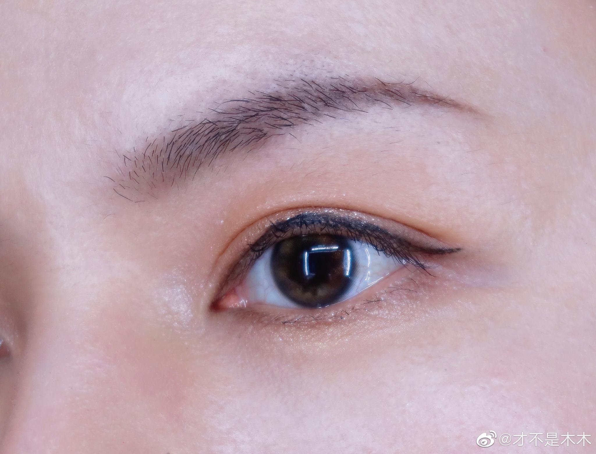 两款通用的女妆眉毛～大家喜欢哪种