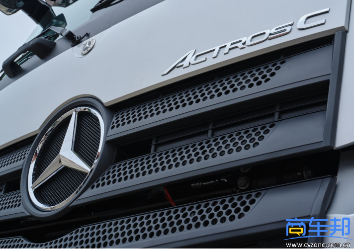 奔驰Actros C比同配国产重卡贵多少你能接受？休闲区蓝鸢梦想 - Www.slyday.coM