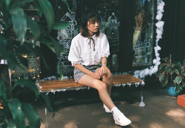 女人“吊着”你,便会有以下几个表现|好感|感情|特别关注|欲望|妆容|约会|男女|服装|近况|彼岸_新浪新闻