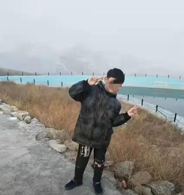 邯郸13岁男孩被狗咬身亡，警方：正在侦查休闲区蓝鸢梦想 - Www.slyday.coM