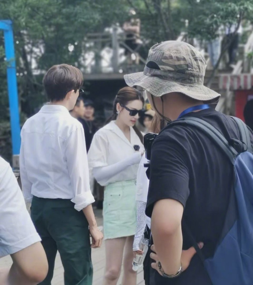 有网友偶遇张雨绮和男友李柄熹合体录制新综艺了