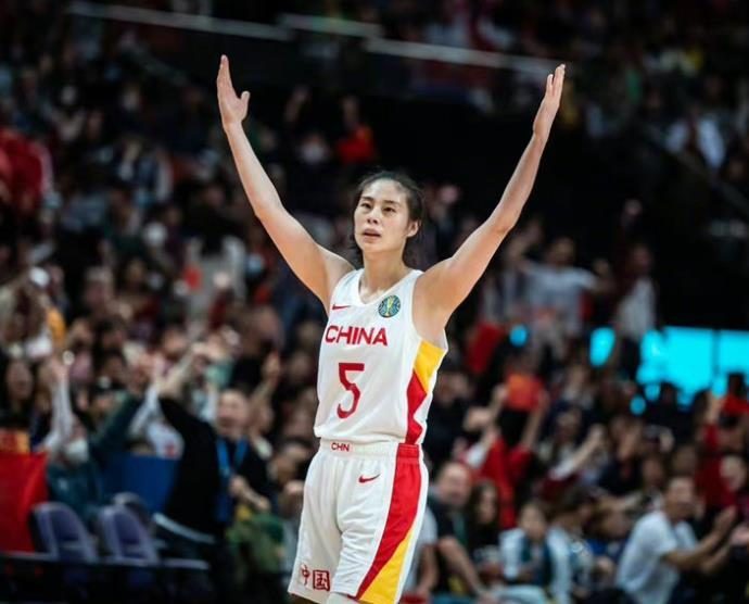 中国女篮收获世界杯亚军!追平历史最好成绩,球员拼到受伤离场休闲区蓝鸢梦想 - Www.slyday.coM 中国女篮收获世界杯亚军!追平历史最好成绩,球员拼到受伤离场休闲区蓝鸢梦想 - Www.slyday.coM