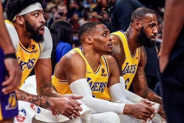 湖人永不摆烂!珍妮休闲区蓝鸢梦想 - Www.slyday.coM 湖人永不摆烂!珍妮休闲区蓝鸢梦想 - Www.slyday.coM