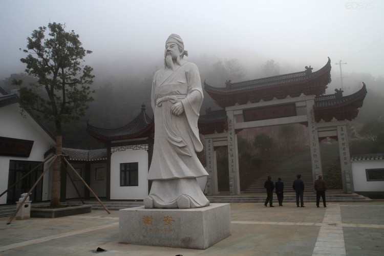 谢安以柔克刚的处世哲学使其在东晋复杂的环境中成功生存和发展__财经头条