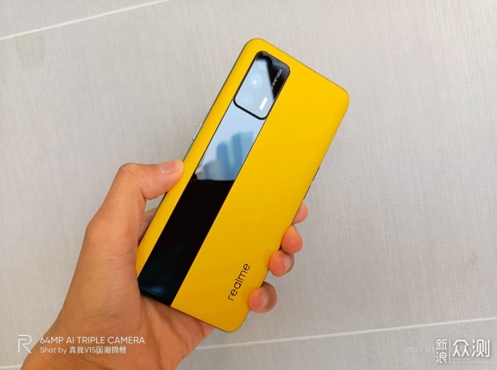 年轻人的战斗机,realme真我gt战神特别版体验