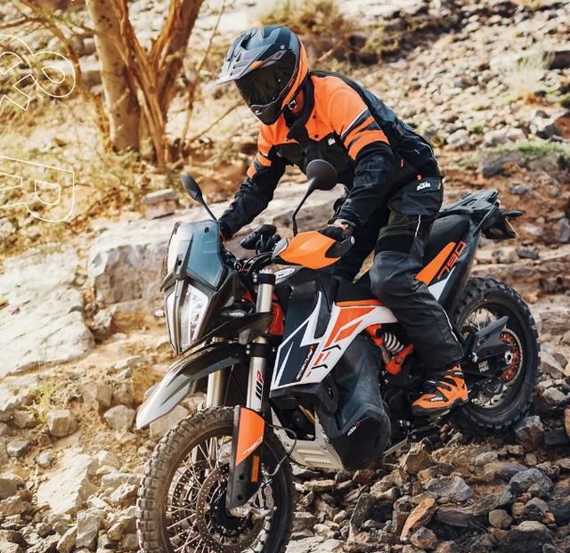 ktm790adv四月上市,对标宝马850或低于14万性能碾压