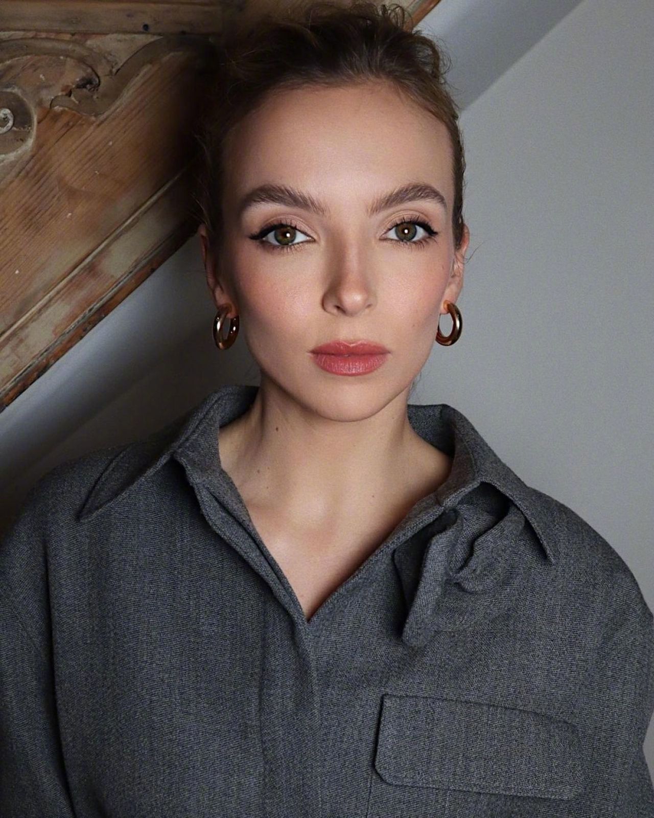 朱迪·科默(jodie comer)三月写真拍摄