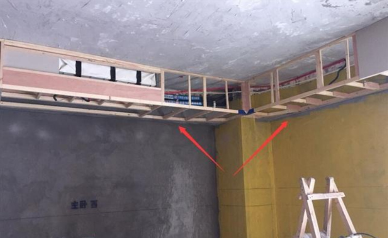 装修吊顶，材料用木龙骨好还是轻钢龙骨好？为什么？__财经头条