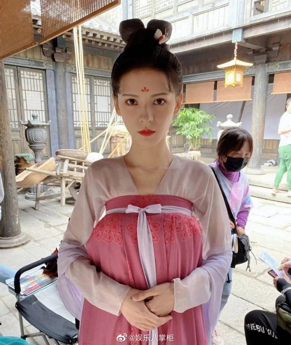 《梦醒长安》宣璐,张予曦路透,不同风格的美女我都爱!_高清图集_新浪