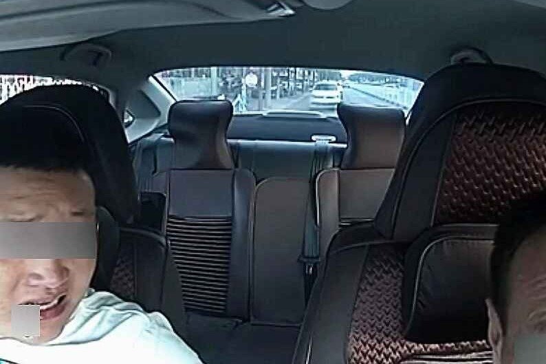 和一位开车10年的滴滴司机聊完后，我的内耗被治好了！休闲区蓝鸢梦想 - Www.slyday.coM