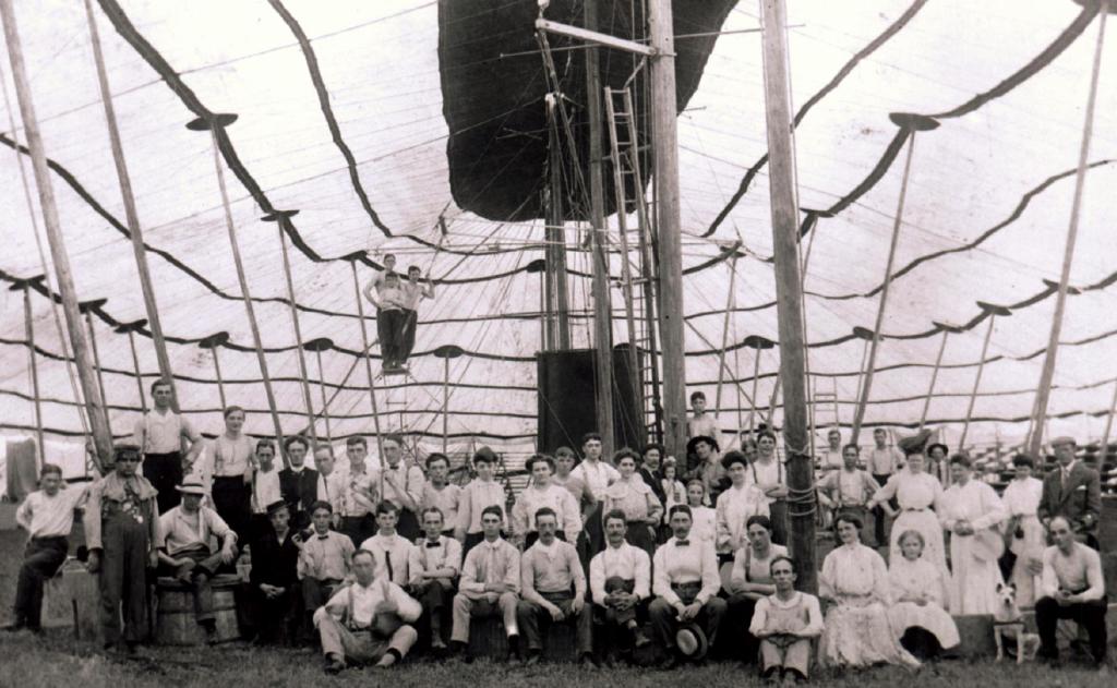 18世纪的大胃王有多能吃?法国大胃王金字塔尖的神秘男人来了!休闲区蓝鸢梦想 - Www.slyday.coM 18世纪的大胃王有多能吃?法国大胃王金字塔尖的神秘男人来了!休闲区蓝鸢梦想 - Www.slyday.coM