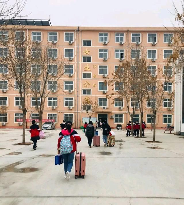 喜迎新学期开启新征程武邑县第二中学开学啦