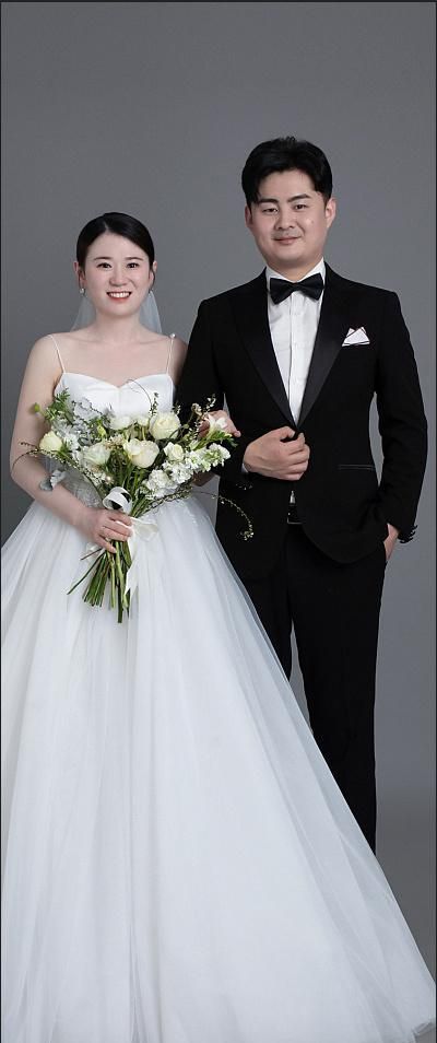 李筱奎是岳云鹏的外甥,他的原名叫李亚楠,是岳云鹏姐姐的儿子.