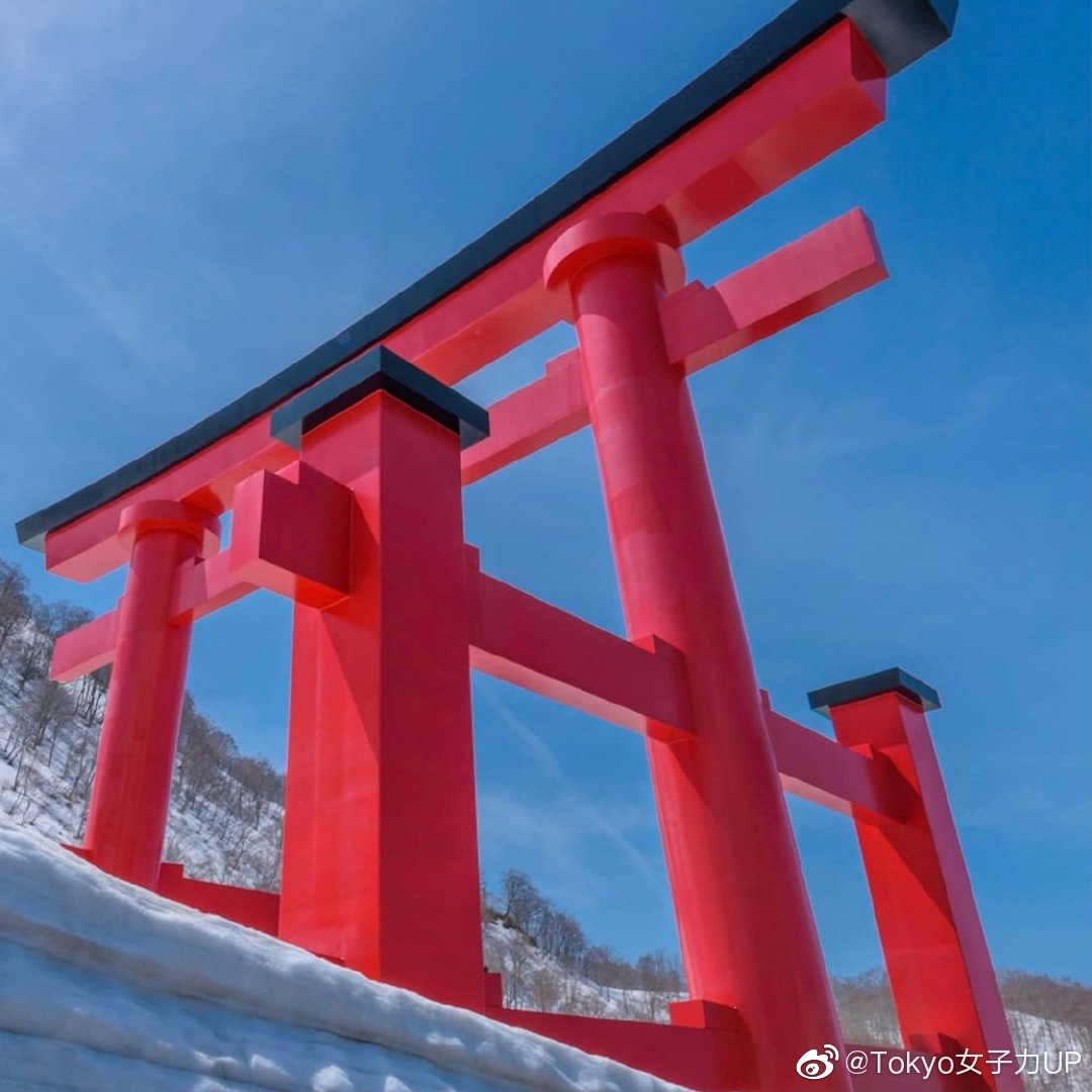 位于日本山形县的出羽三山神社