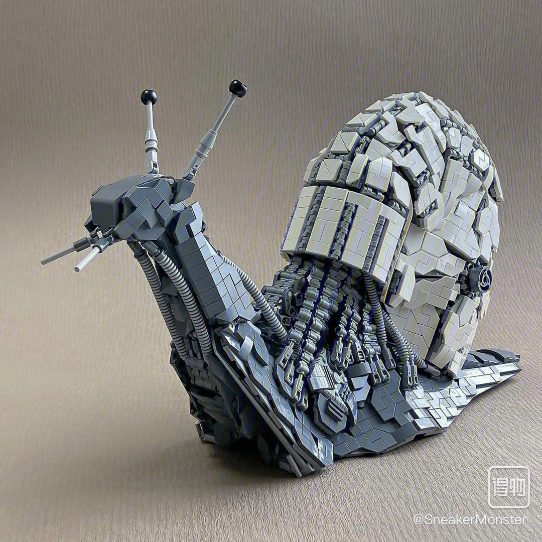 你觉得拼装这样一只乐高蜗牛大约需要多少个零件