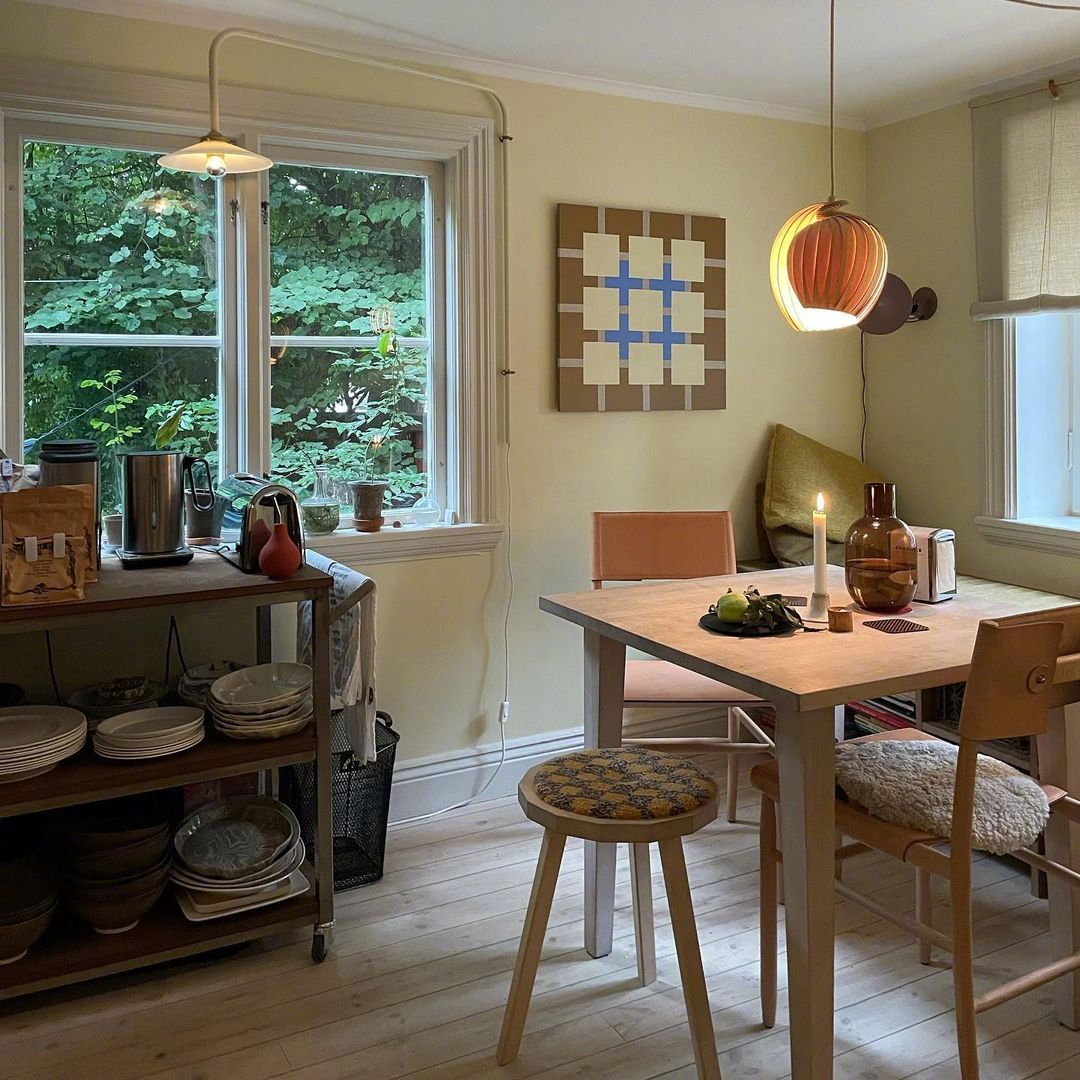 理想的家中一角__财经头条