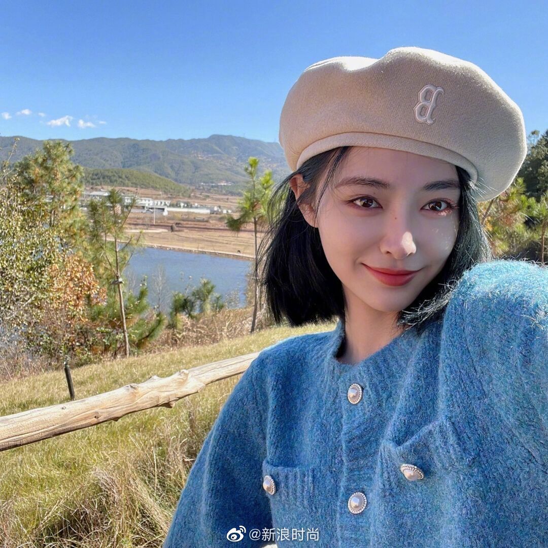 女明星帽子造型