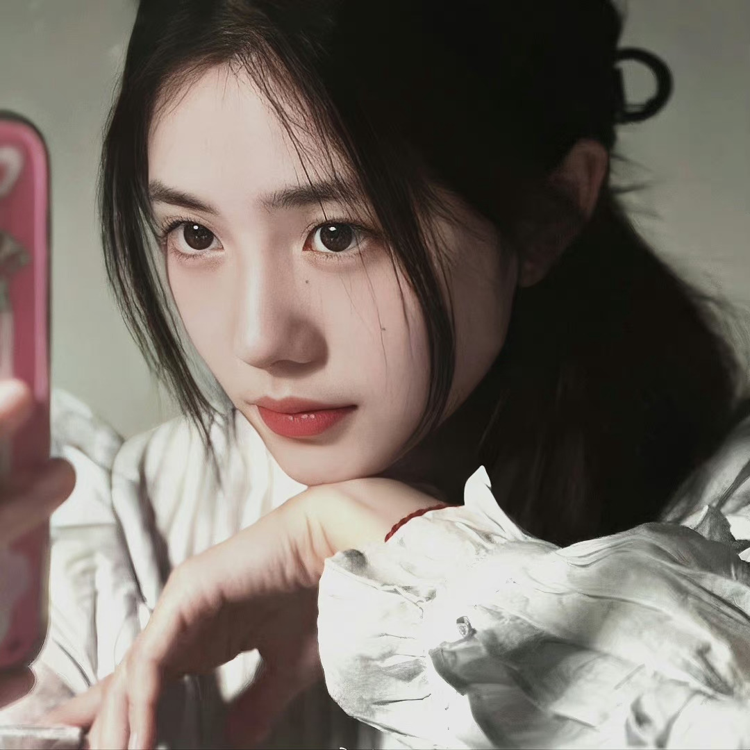 一组很适合当头像的刘浩存