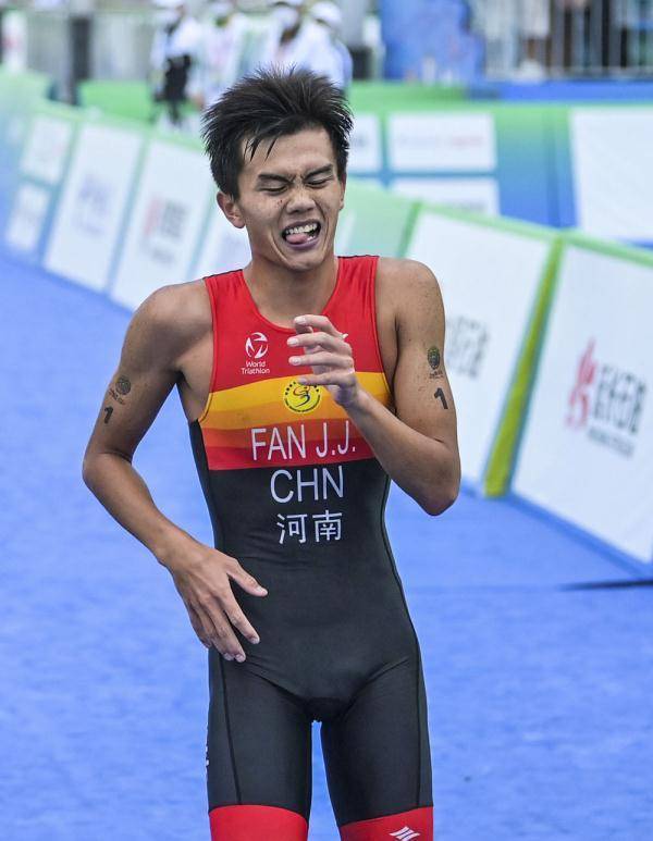 全运会|铁人三项决出三甲|铁人三项|陶亮|范俊杰_新浪新闻