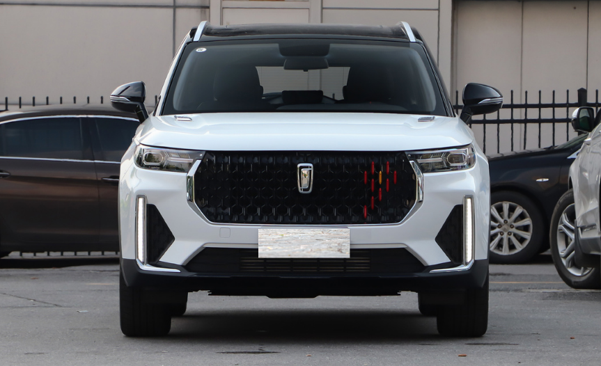 国产精品中大型suv,15.99万配2.0t动力,双12.3英寸大屏
