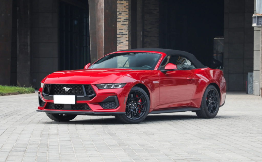 全新福特mustang敞篷版将在今年6月正式上市