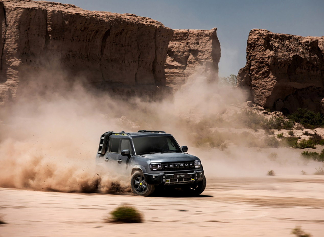 对标哈弗大狗？捷途旅行者13.99万起 定位轻越野SUV