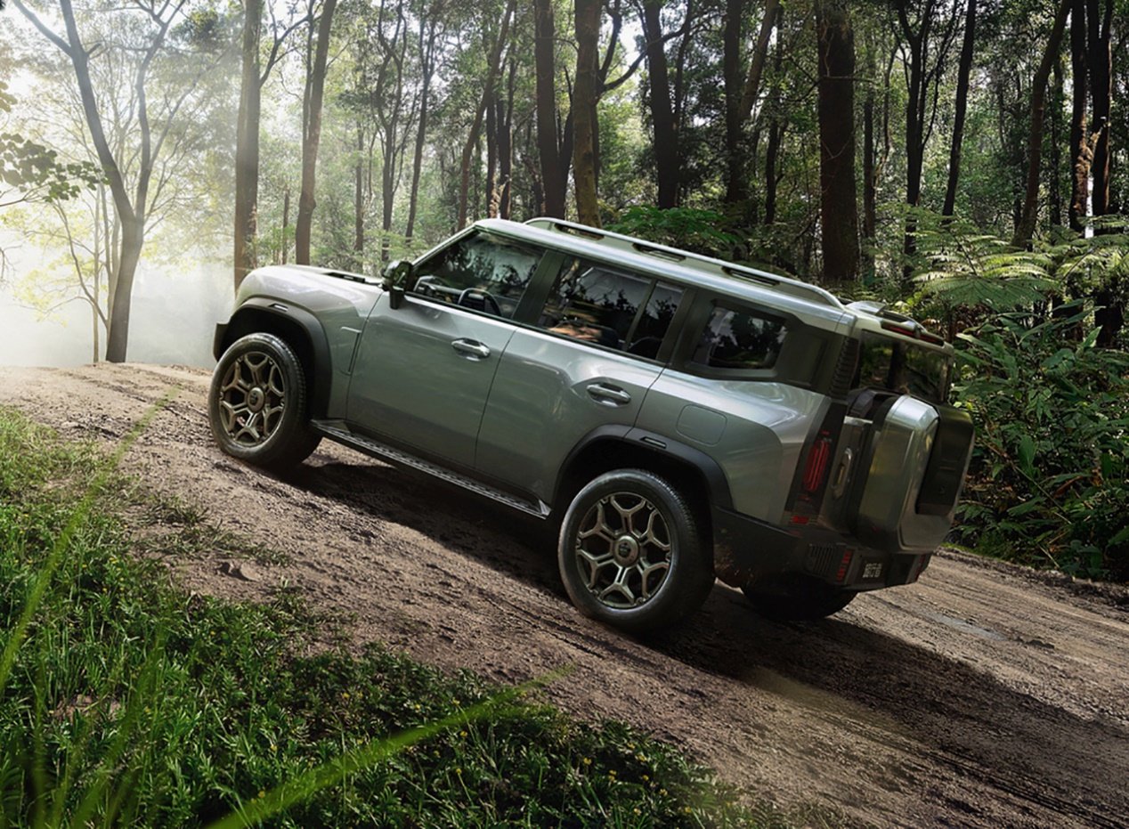 对标哈弗大狗？捷途旅行者13.99万起 定位轻越野SUV