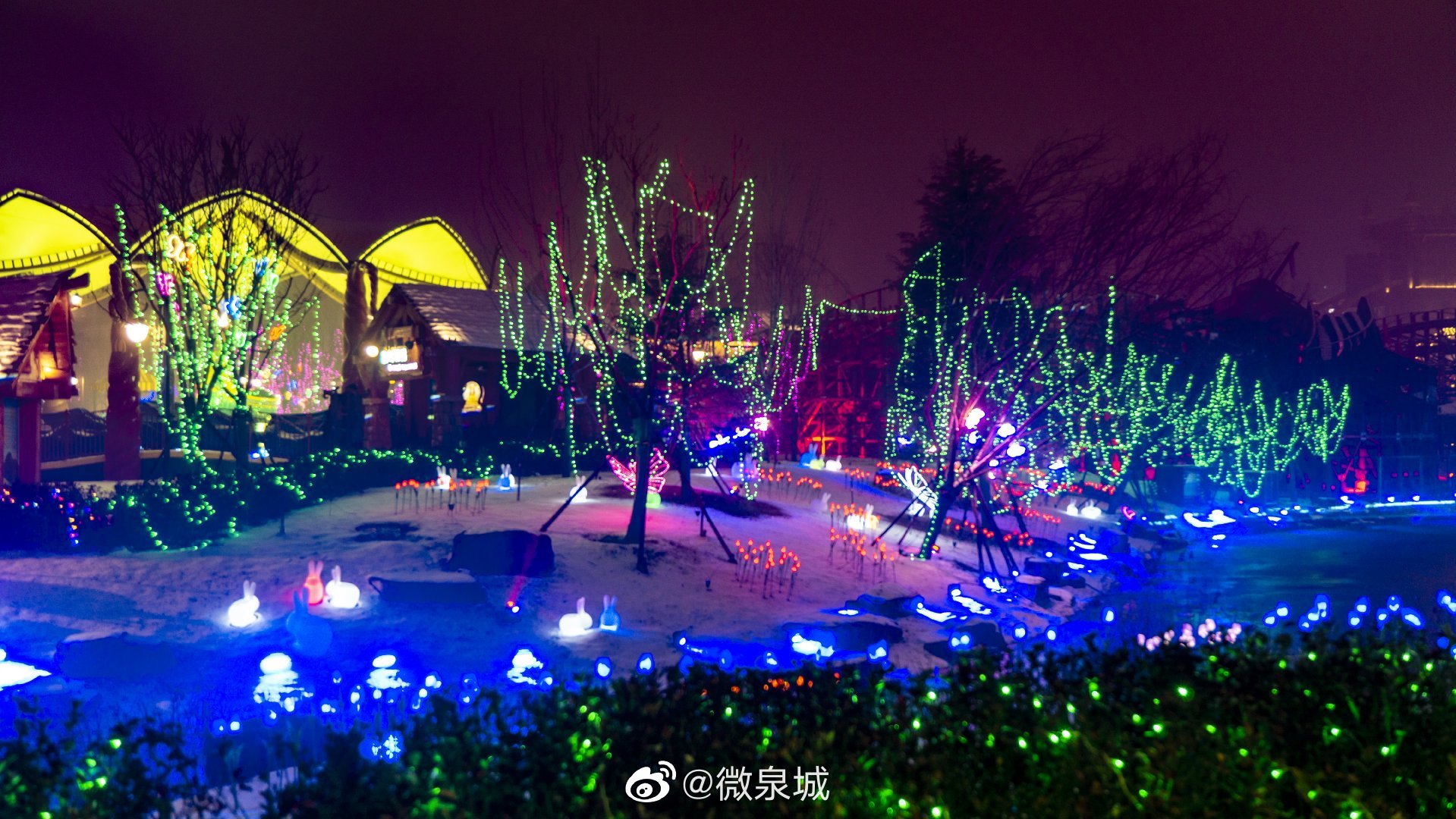 济南融创乐园·光宴灯光秀,市区最近……__财经头条