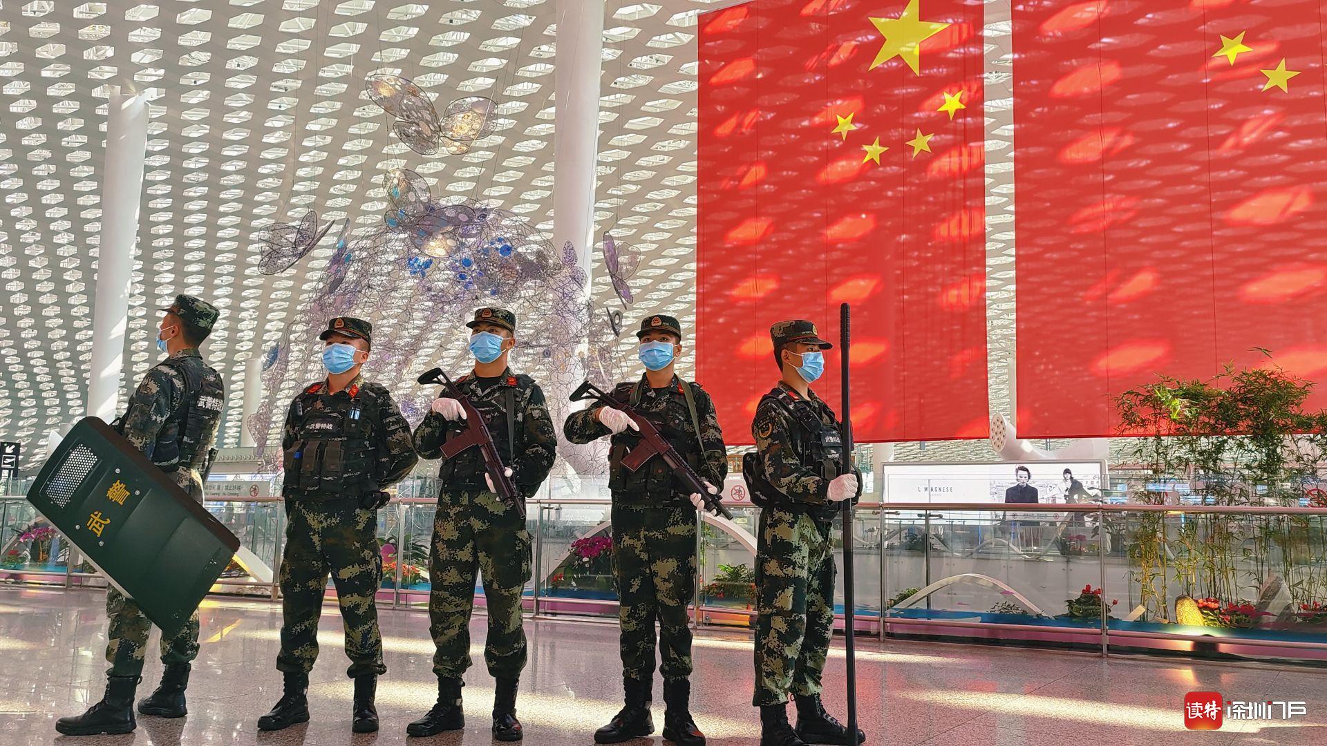 武警深圳支队官兵坚守岗位保节日平安|平安|武警|警戒_新浪新闻
