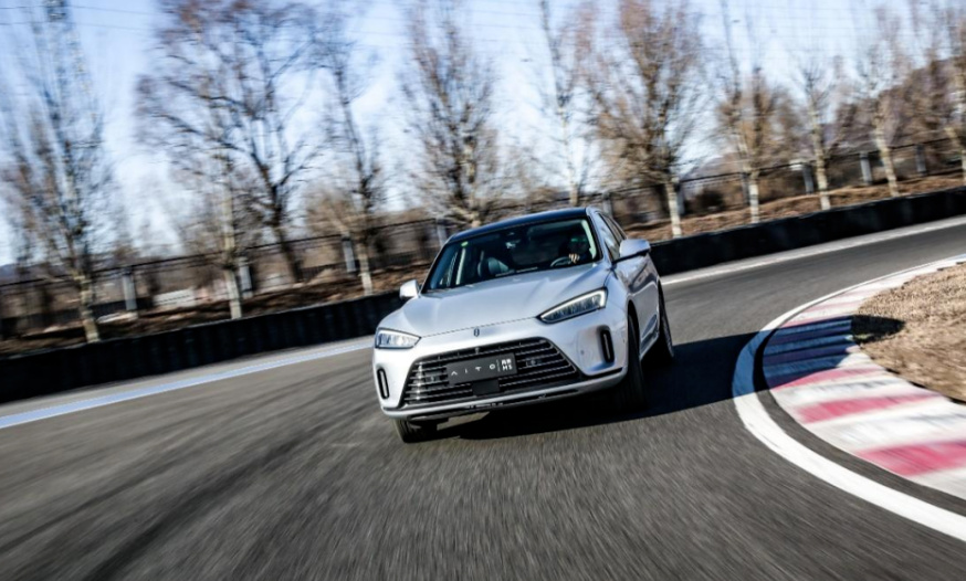 问界M5对比理想ONE，谁更懂用户的心？