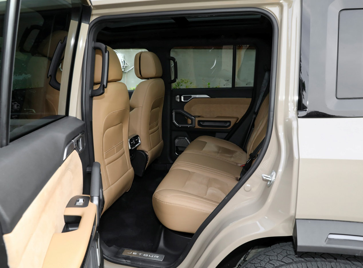 对标哈弗大狗？捷途旅行者13.99万起 定位轻越野SUV