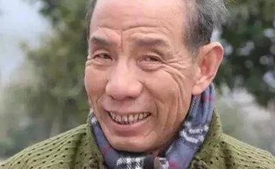 差别太大!流量小生千万片酬,国家一级演员魏宗万38年买不起房