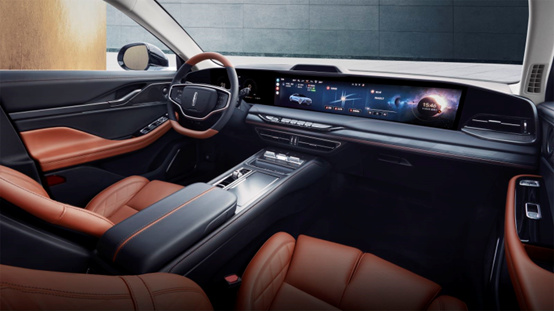 美系豪华轿车的对决，究竟谁更值得入手