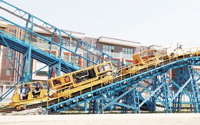 石煤机研制成功新型大牵引力齿轨机车