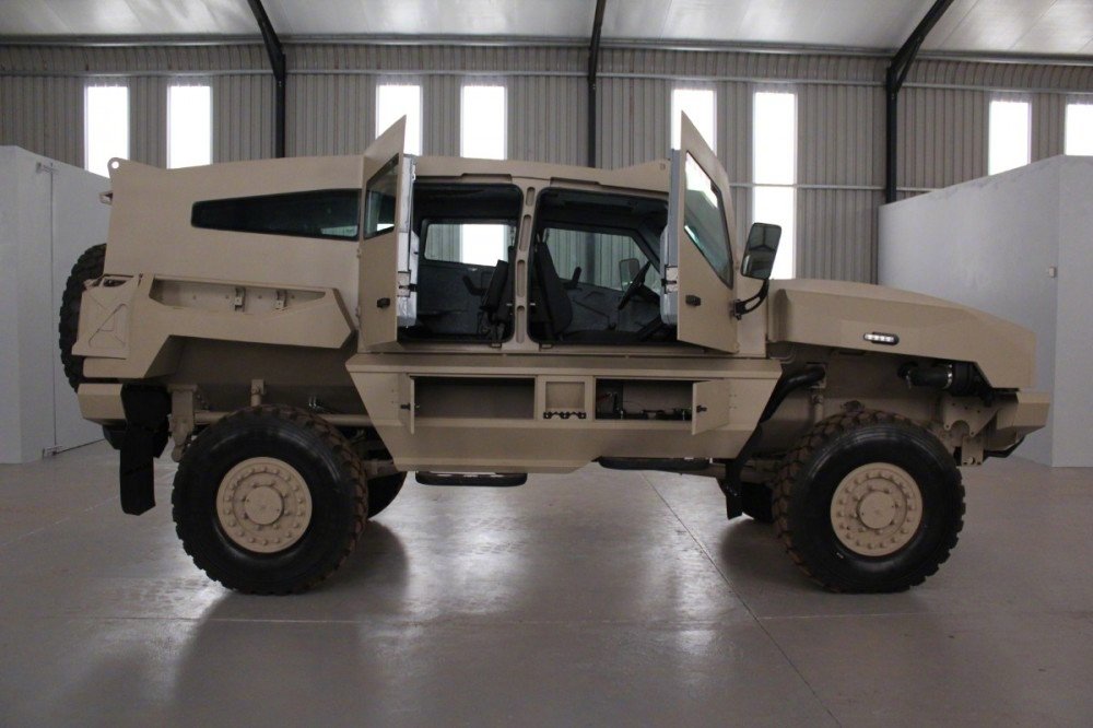 南非的新型防雷装甲车