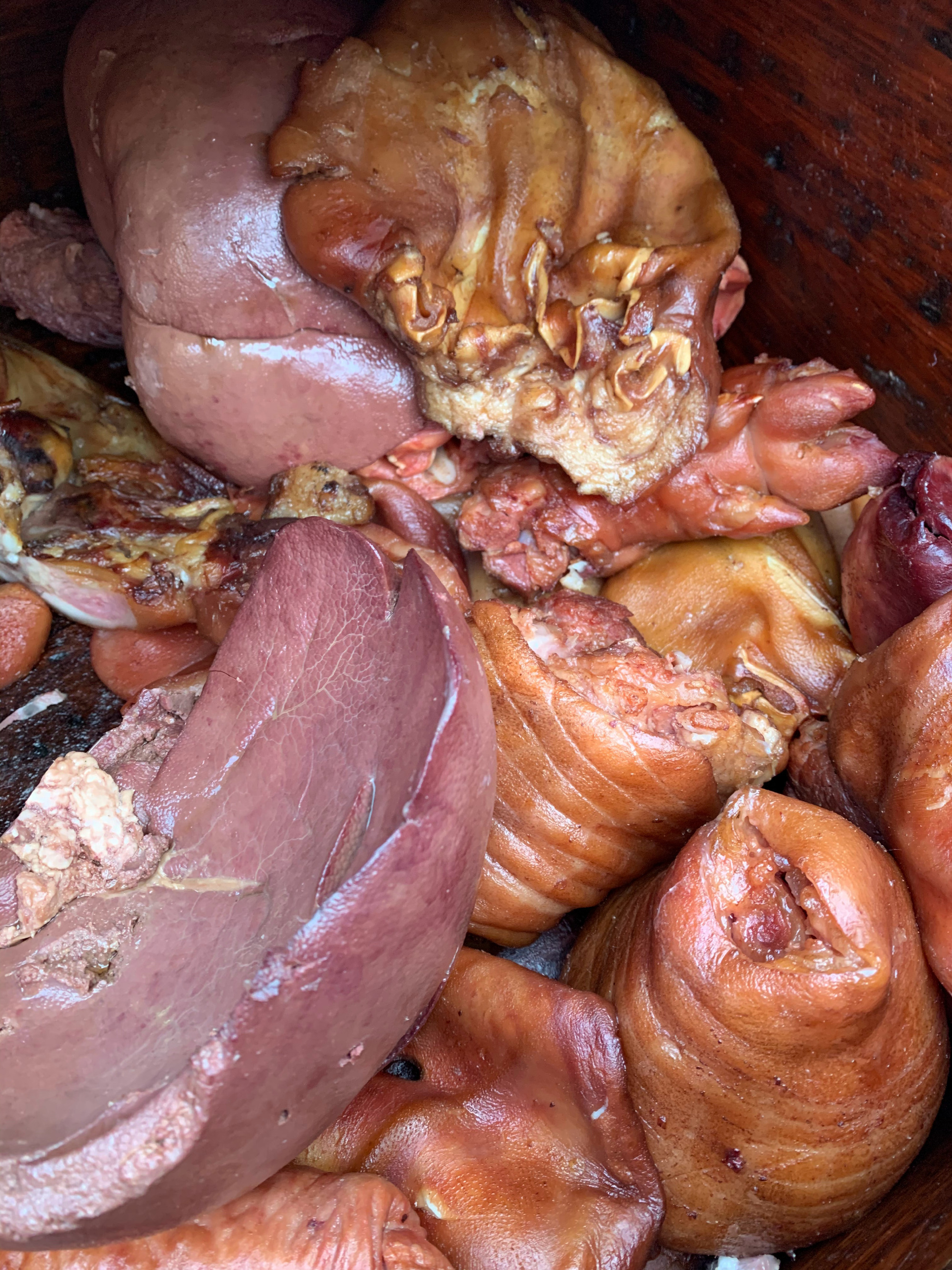 武安伯延古镇流传在民间的熏肉古法已有300多年历史