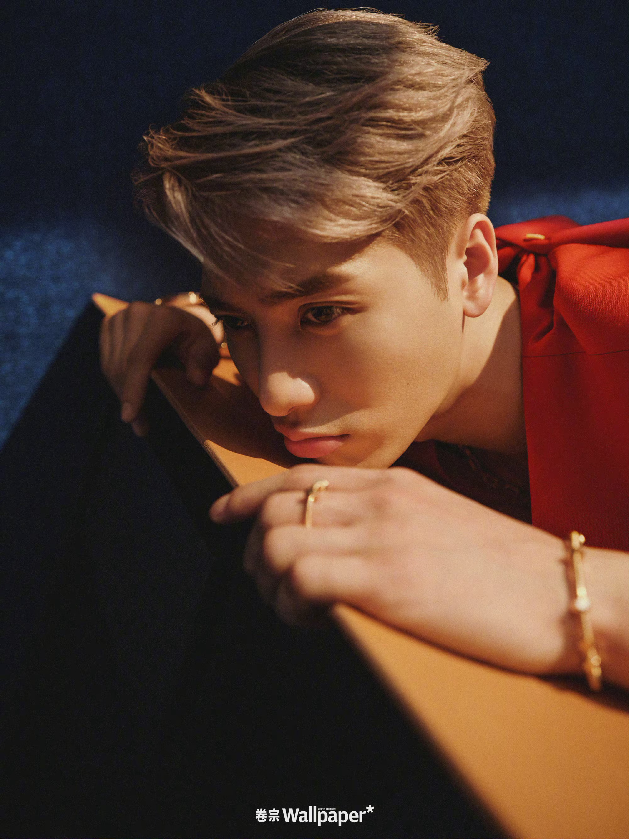 论粉丝强大的p图能力!谁不想做王嘉尔的女朋友呢