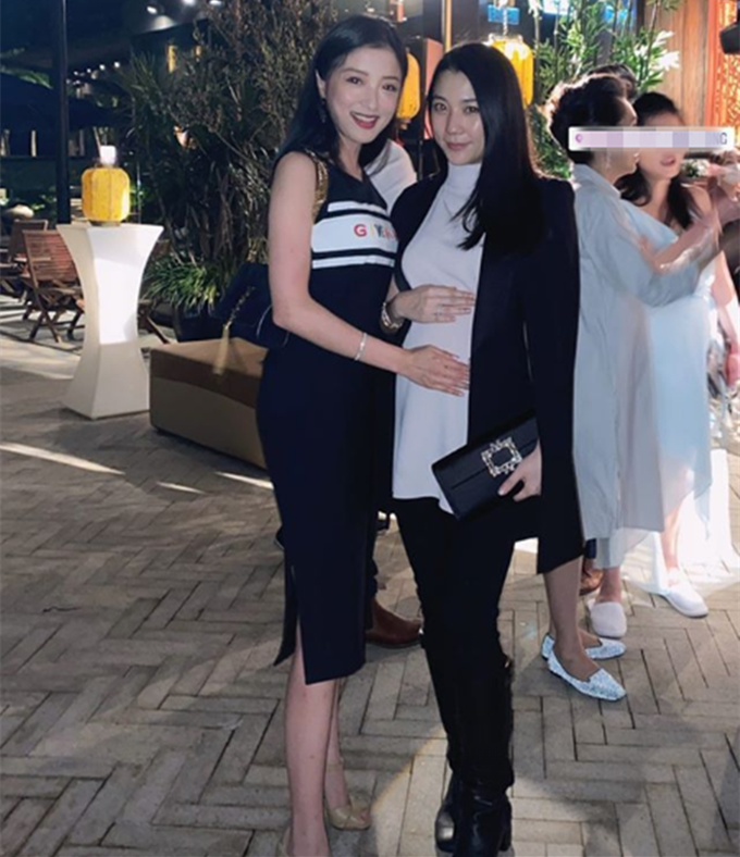 恭喜!霍启刚堂妹产女,接棒郭晶晶为霍家添4代成员,已坐完月子