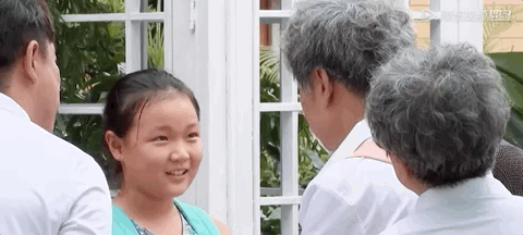 黄渤这部综艺节目,只为了告知一个真相:被遗忘的老人们有多无奈休闲区蓝鸢梦想 - Www.slyday.coM 黄渤这部综艺节目,只为了告知一个真相:被遗忘的老人们有多无奈休闲区蓝鸢梦想 - Www.slyday.coM