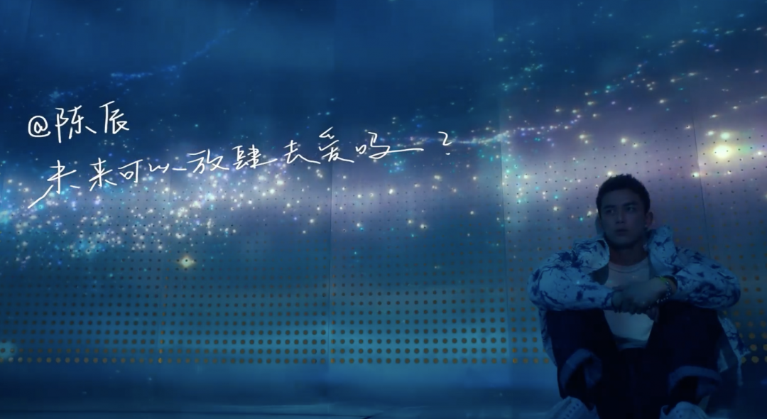 张子枫吴磊盛夏未来首支预告8分预定妹妹泳装好青涩啊